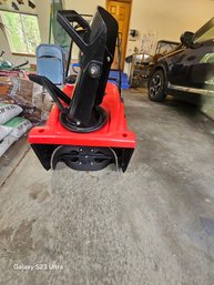 Toro Snowblower, Gas Powered, 21 Inch