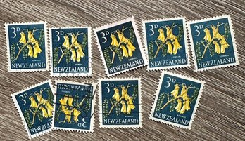 New Zealand  Vintage Stamps