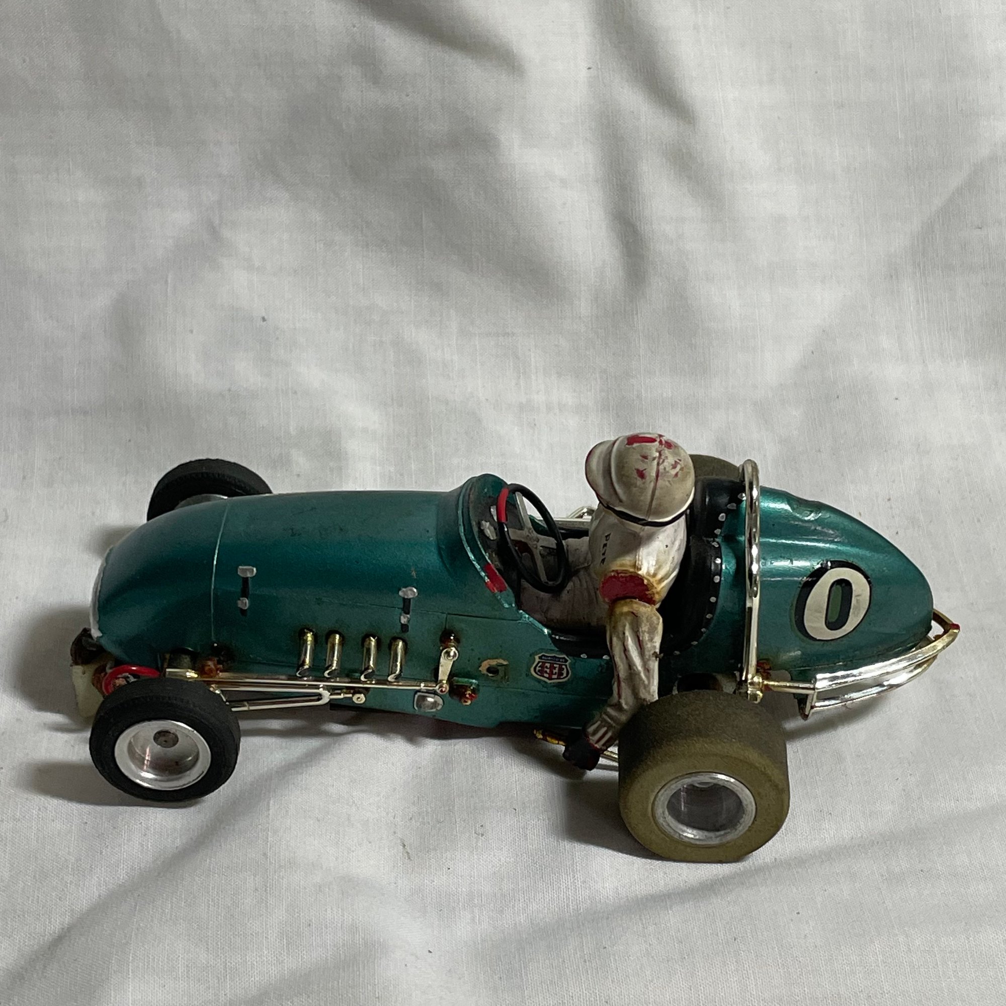 Vintage Midget Racer Slot Car 1/24 Scale - Monogram Or