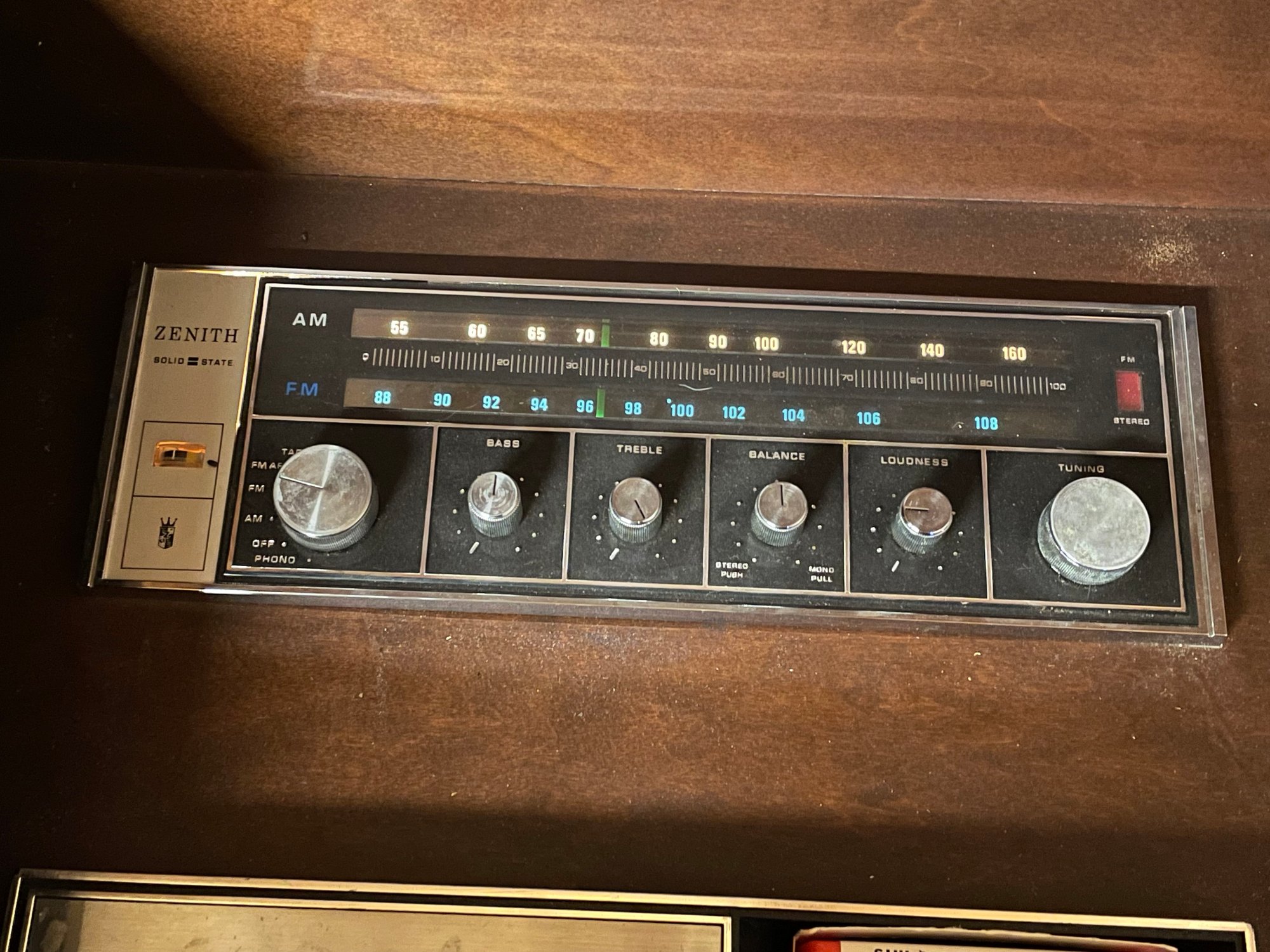 ヴィンテージ　ZENITH ラジオ Vintage Circa 1950 Zenith AM/FM Radio Table Top 7 Tube