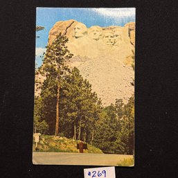 Vintage MOUNT RUSHMORE Postcard- Black Hills, South Dakota