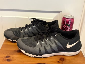 Nike Men's Free Trainer Sneakers - Size 10 1/2