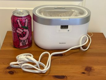 Brookstone Ultrasonic Jewelry Cleaner - Never Used