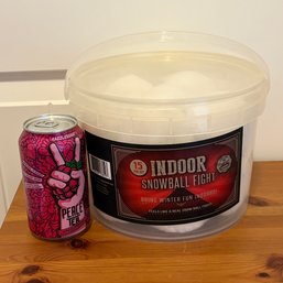 Indoor Snowball Fight Set