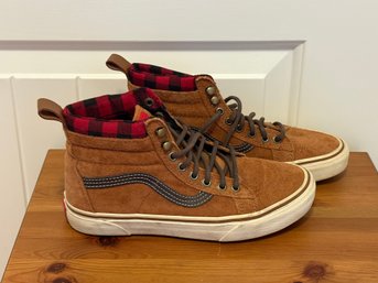 VANS Sk8-Hi High Top Sneakers - Size 5.5 Men's, 7 Women's