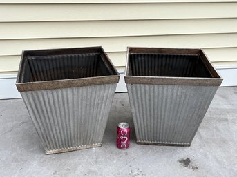 Pair Of Southern Patio Westlake Square Resin Planters