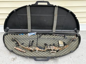 Golden Eagle 'Talon Advantage' Archery Compound Bow & Case