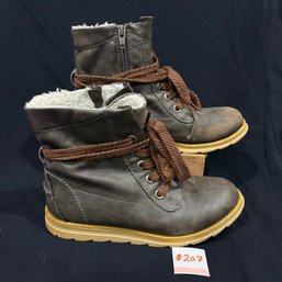 Mad Love 'Wanda' Women's Boots - Size 7