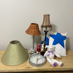 Lamps & Other Home Decor Lot