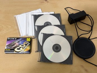 BELKIN F7U050 Wireless Charging Pad, Blank CDs