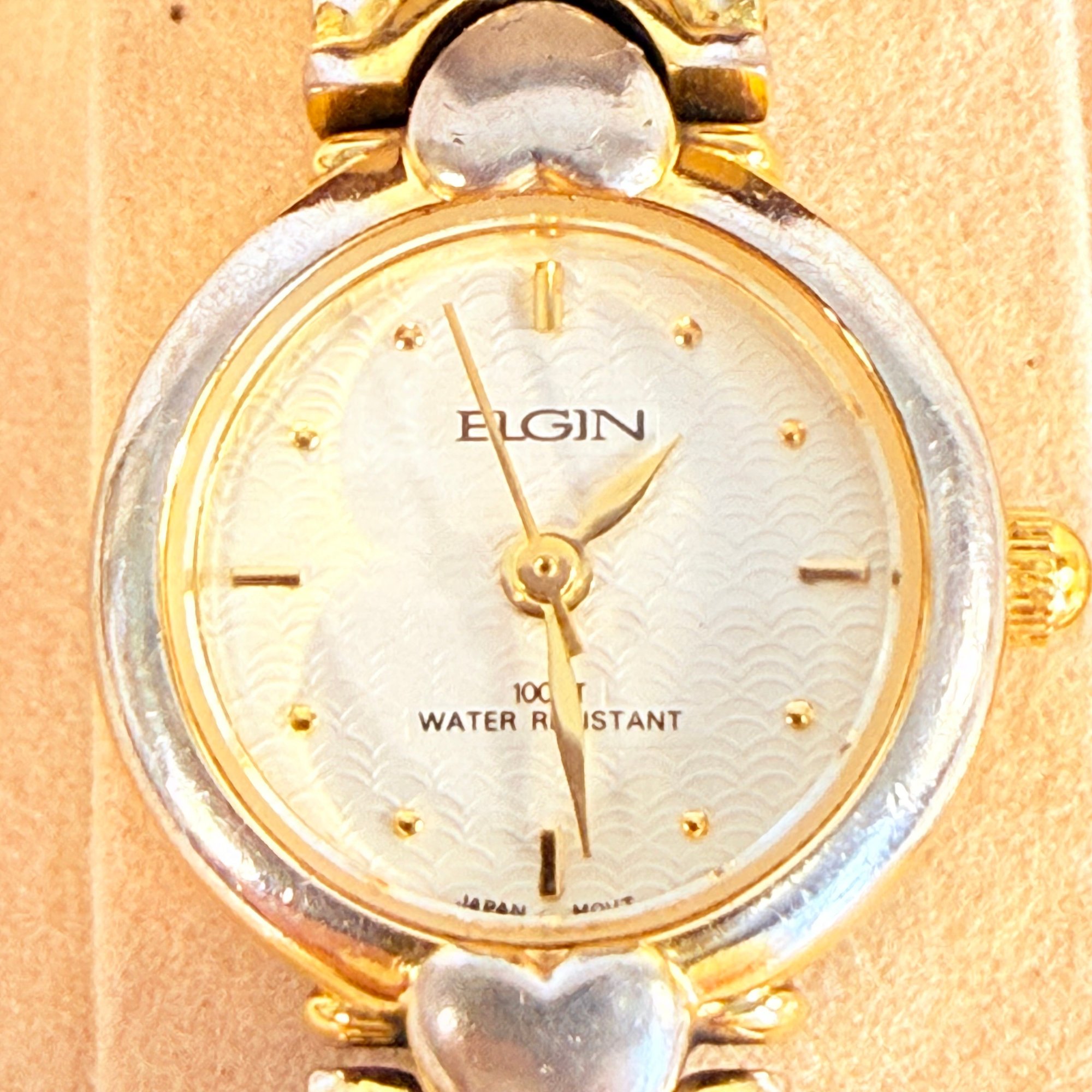 Elgin Watch Needs New Battery #7130 | Auctionninja.com
