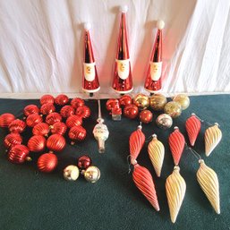 Set Of 3 Plastic Standing Santas Plus Vintage Red And Gold Ornaments