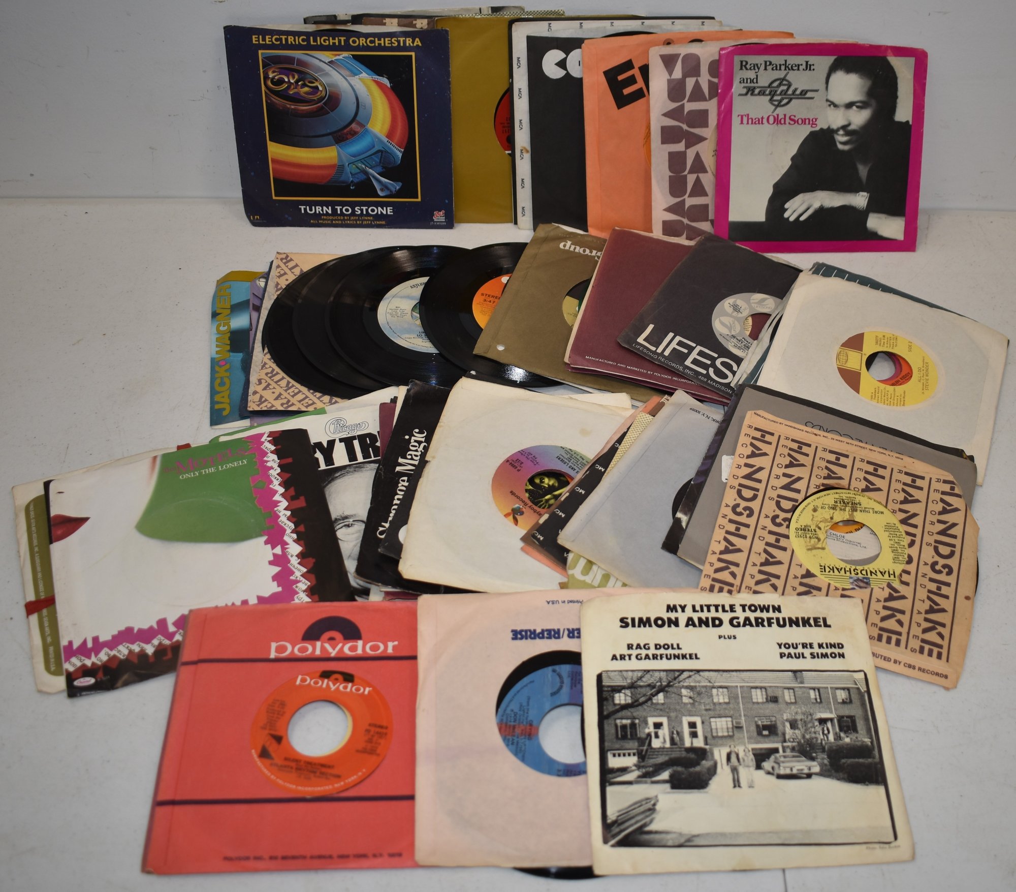 LOT (50) VINTAGE 45 RPM RECORDS #10745 | Auctionninja.com