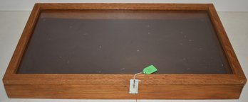 FLAT - TOP WOODEN DISPLAY CASE