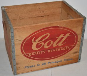 WOODEN COTT BEVERAGES CRATE