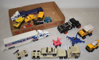LOT TOY TRUCKS