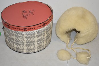 VINTAGE FUR HAT W/ BOX