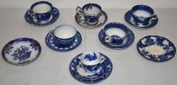 LOT FLOW BLUE CUPS & SAUCERS