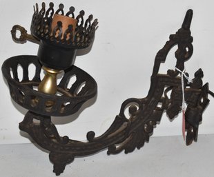 CAST IRON BRACKET LIGHT