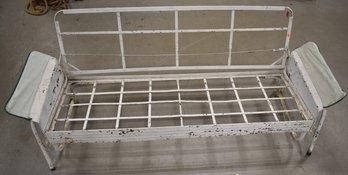 VINTAGE PORCH GLIDER