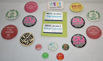 LOT VINTAGE PINBACK BUTTONS