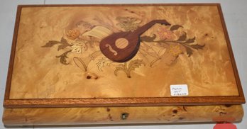 VINTAGE ITALIAN MUSIC DRESSER BOX