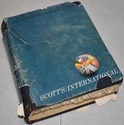 SCOTTS INTERNATIONAL STAMP ALBUM