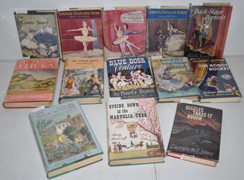 (13) CHILDRENS BOOKS W/ DUST JACKETS