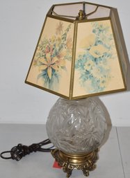 FROST ART GLASS TABLE LAMP ON ORIENTAL STYLE BRASS BASE