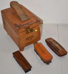 ESQUIRE SHOE VALET BOX W/ CONTENTS