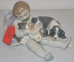 LLARDRO SWEET DREAMS BOY FIGURINE