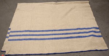 VINTAGE WOOL BLANKET