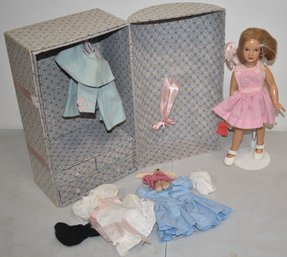 DEWEE'S COCHRAN DOLL W/ DRESSING BOX & SEVERAL OUTFITS