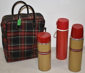 VINTAGE THERMOS BAG & (3) 13 1/2' RED THERMOS BOTTLES