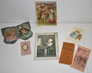 LOT VINTAGE SM. FORMAT BOOKLETS