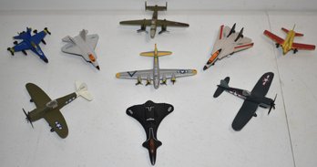 LOT (9) TOY AIRPLANES