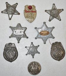 (9) VINTAGE TOY BADGES