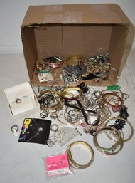 LOT ESTATE & COSTUME JEWELRY