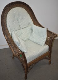 WICKER ARM CHAIR