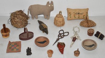 LOT MISC. COUNTRY MINATURE PRIMATIVES