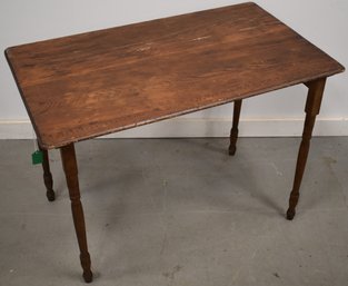 VICTORIAN OAK FOLDING SEWING TABLE