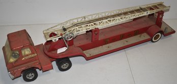 30' STRUCTO FIRE TRUCK