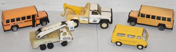(5) VINTAGE TOY VEHICLES