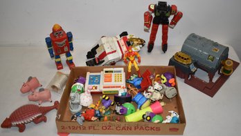 LOT OF MISC CHILDRENS TOYS & FIGURES