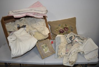 BOX VINTAGE LINENS ETC