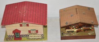 (2) VINTAGE MUSIC BOXES