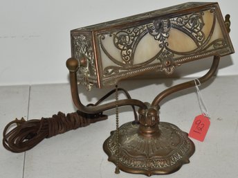 VINTAGE SLAG GLASS DESK LAMP
