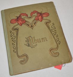 POSTCARD ALBUM W/ 145 VINTAGE POSTCARDS