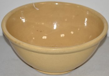 12 1/4' YELLOWARE MIXING BOWL