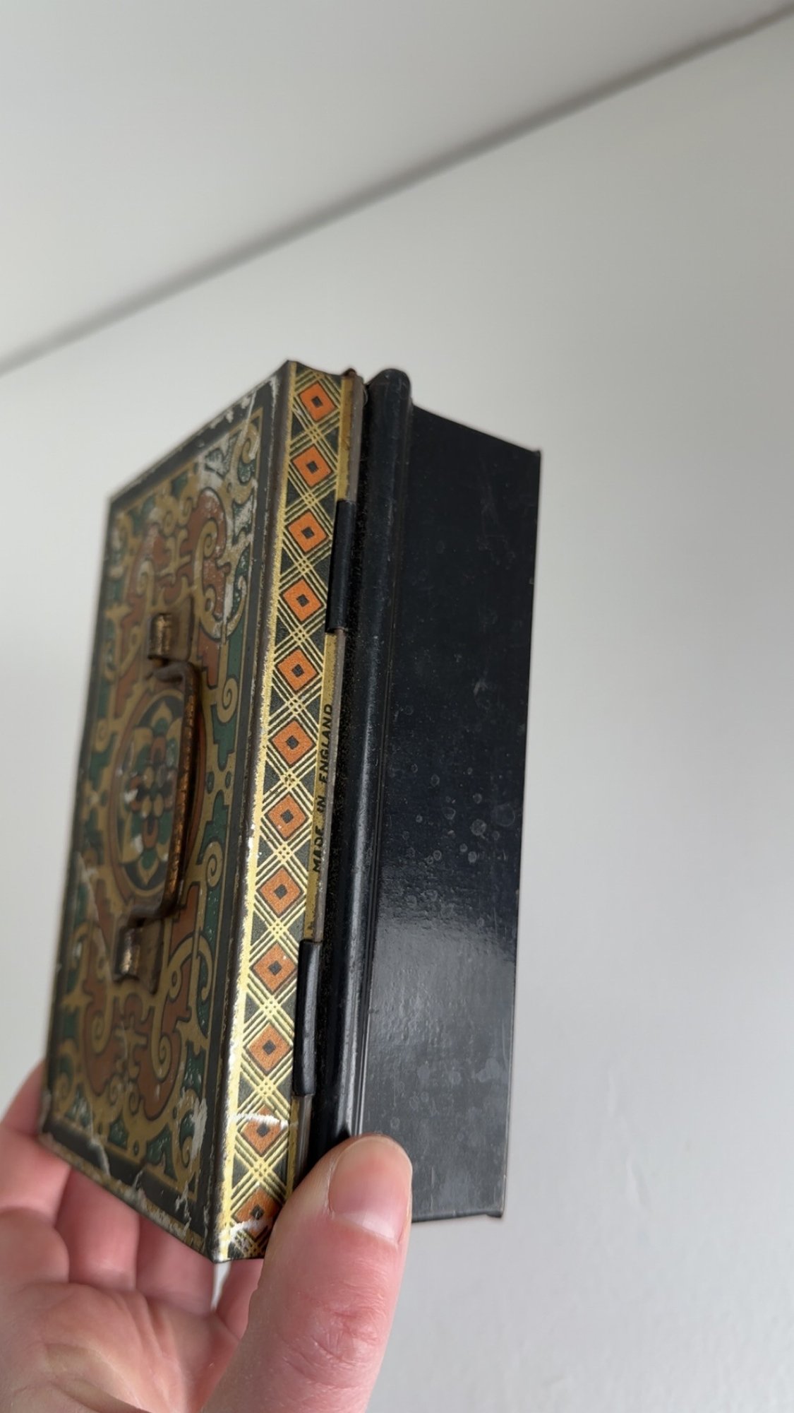 Small/mini Vintage Art Deco Lithograph Lockable Cash Tin Jewelry Box ...